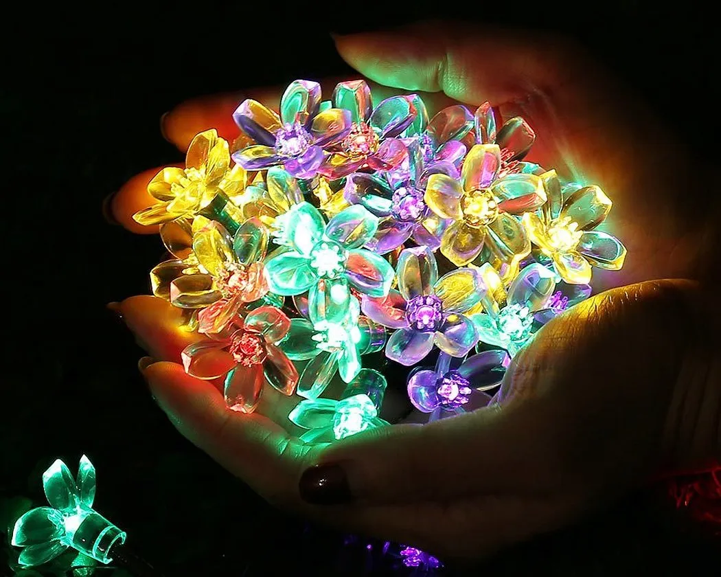 50 Bulbs Flower Solar String Lights