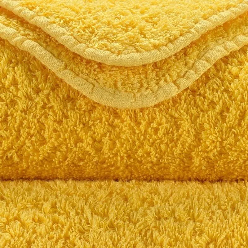 Abyss Super Pile Bath Sheet 40x72 Banana 830