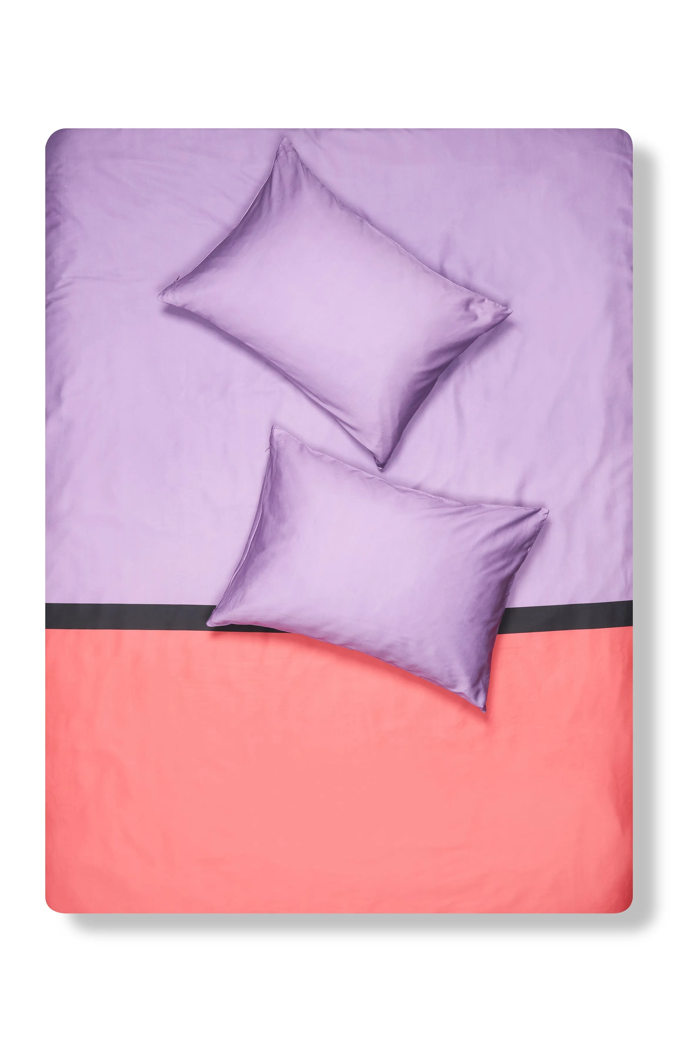 Artist Bedding "Owaro" by Rondelli and Cortese