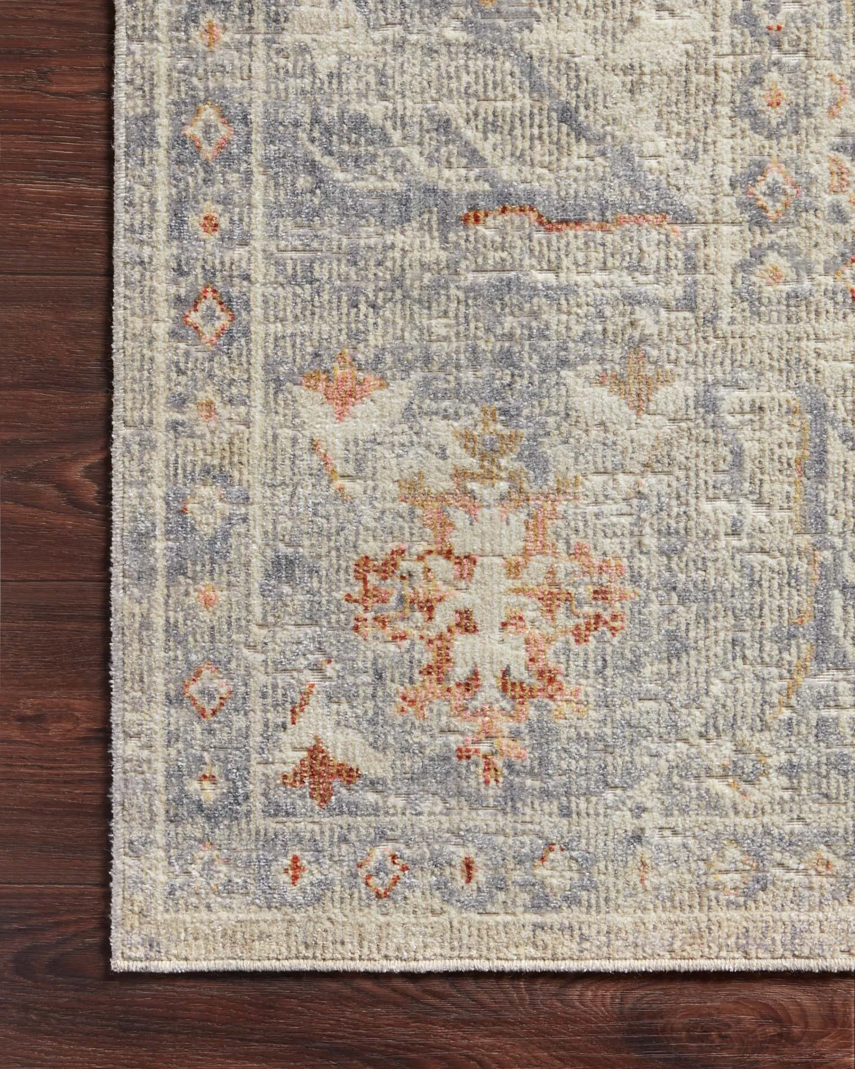 Chris Loves Julia x Loloi - Rosemarie Collection - Traditional Power Loomed Rug in Oatmeal & Lavender (ROE-05)