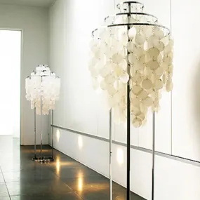 Contemporary LED Shell Floor Lamp in White with Reading Function