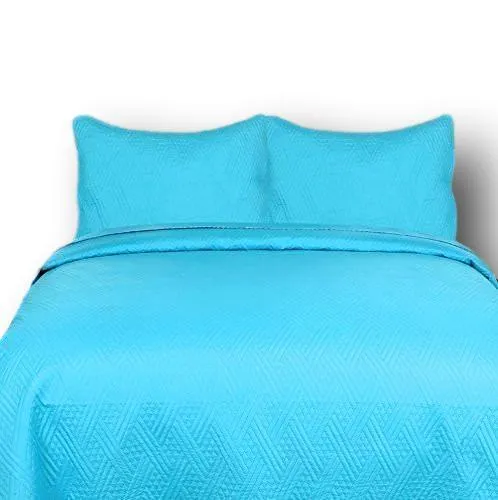 DaDa Bedding Gentle Wave Turquoise Teal Blue Lagoon Lightweight Quilted Bedspread Set (LH3000)