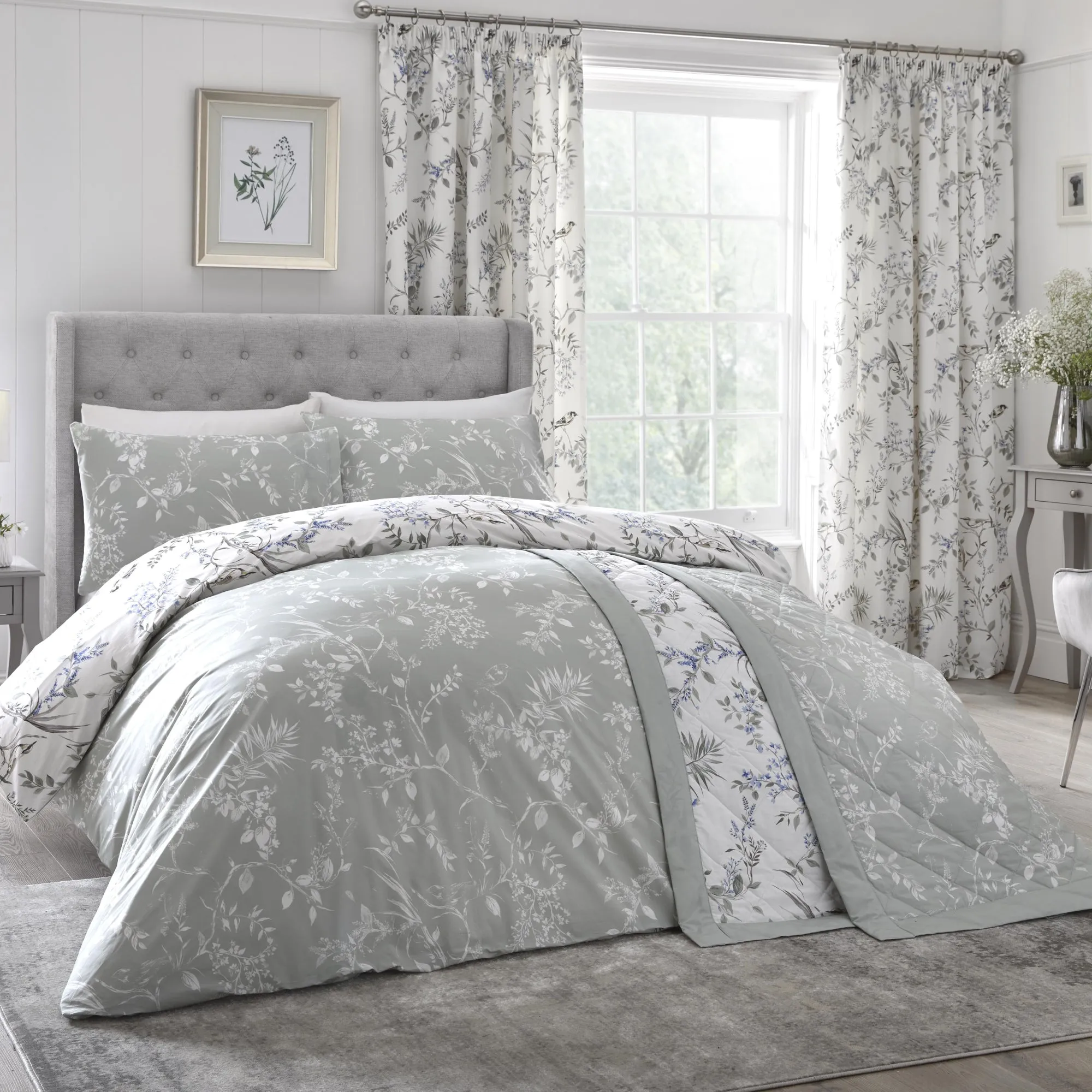 Dreams & Drapes Nora Blossom Duvet Cover Set - Green