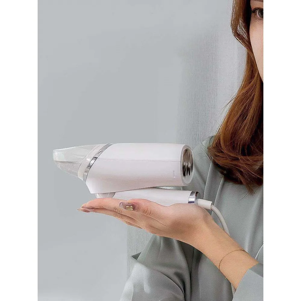 Handheld foldable steamer