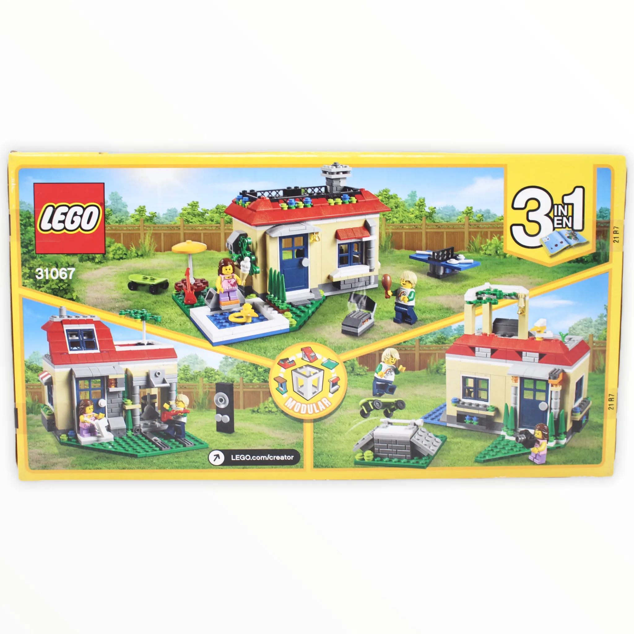 Retired Set 31067 Creator Modular Poolside Holiday