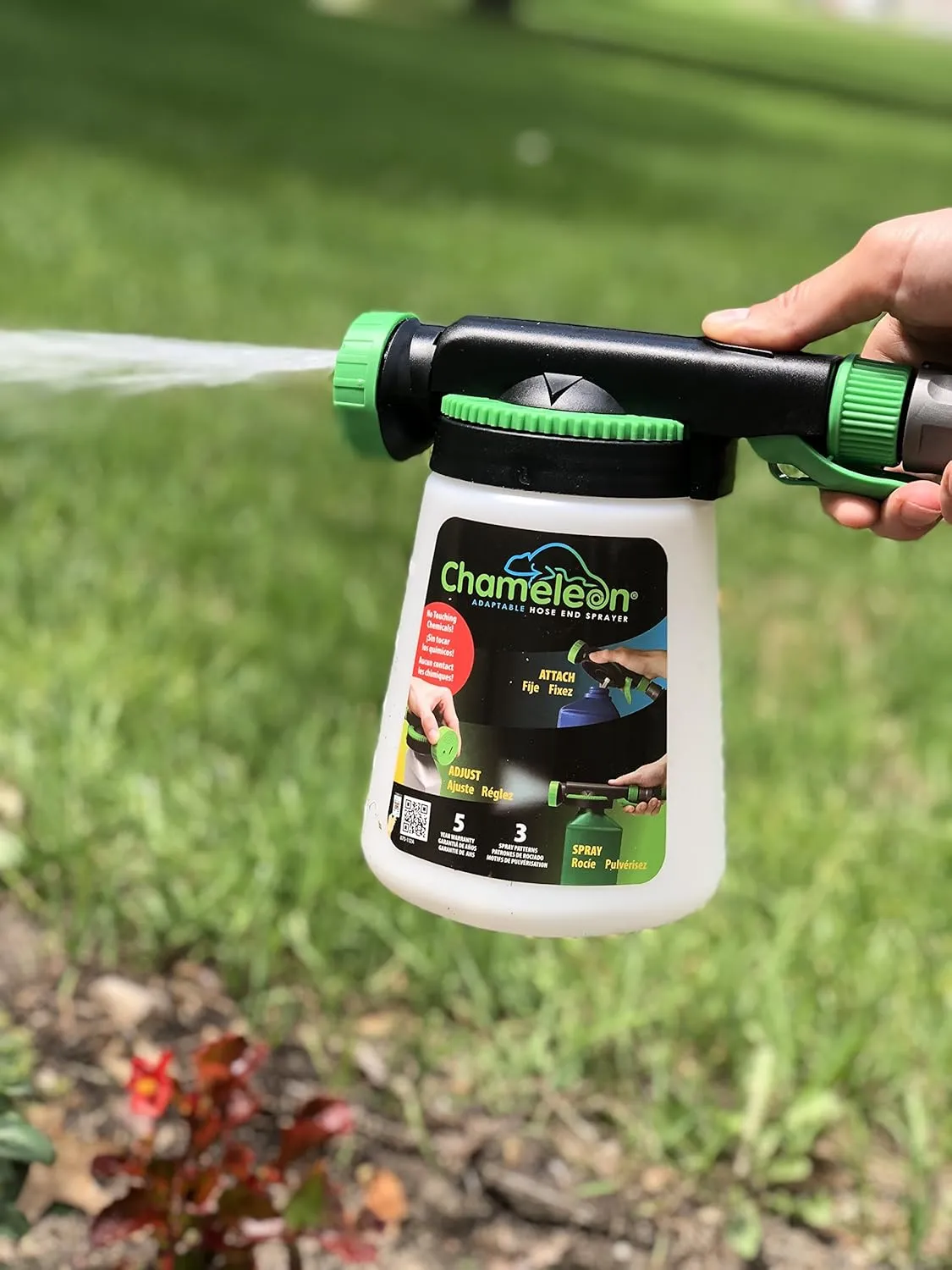 RL Flo-Master, Chameleon Hose End Sprayer for use with Fertilizers, Weed Killers, Fungicides and Insect Killers, 32 ounce Refillable Bottle Included