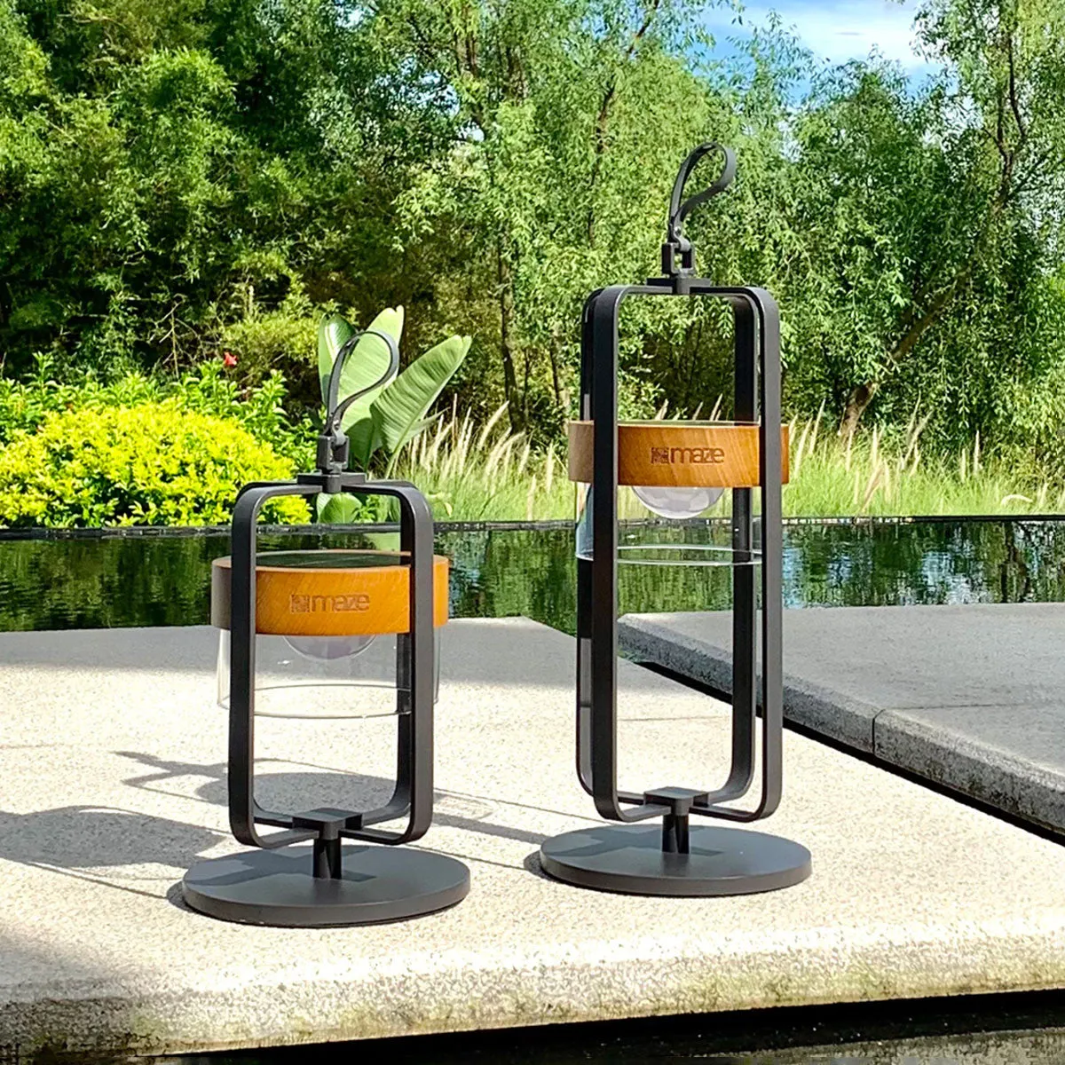 Satellite Outdoor Modern Charcoal Solar Light With Stand Large