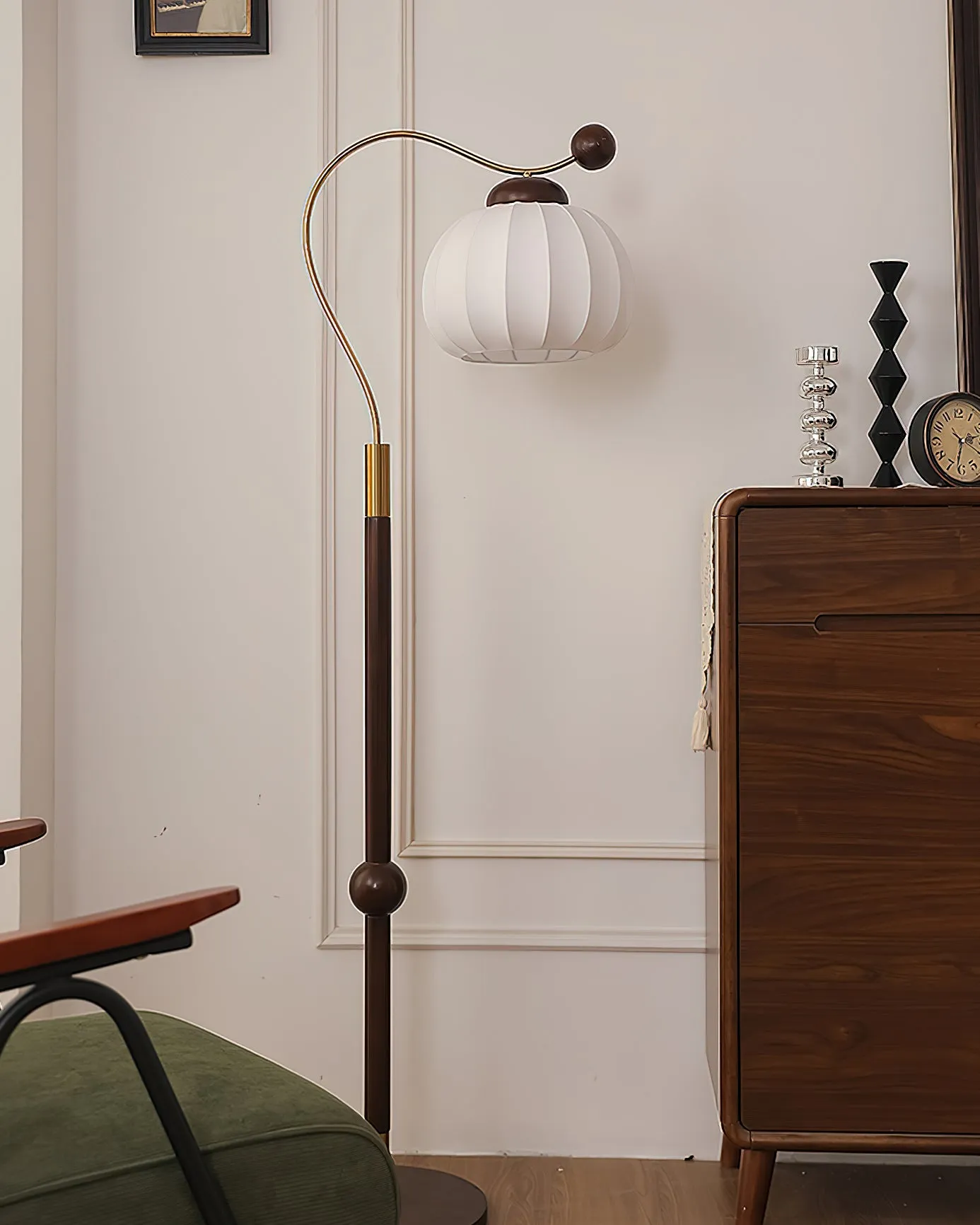 Silk Globe Floor Lamp