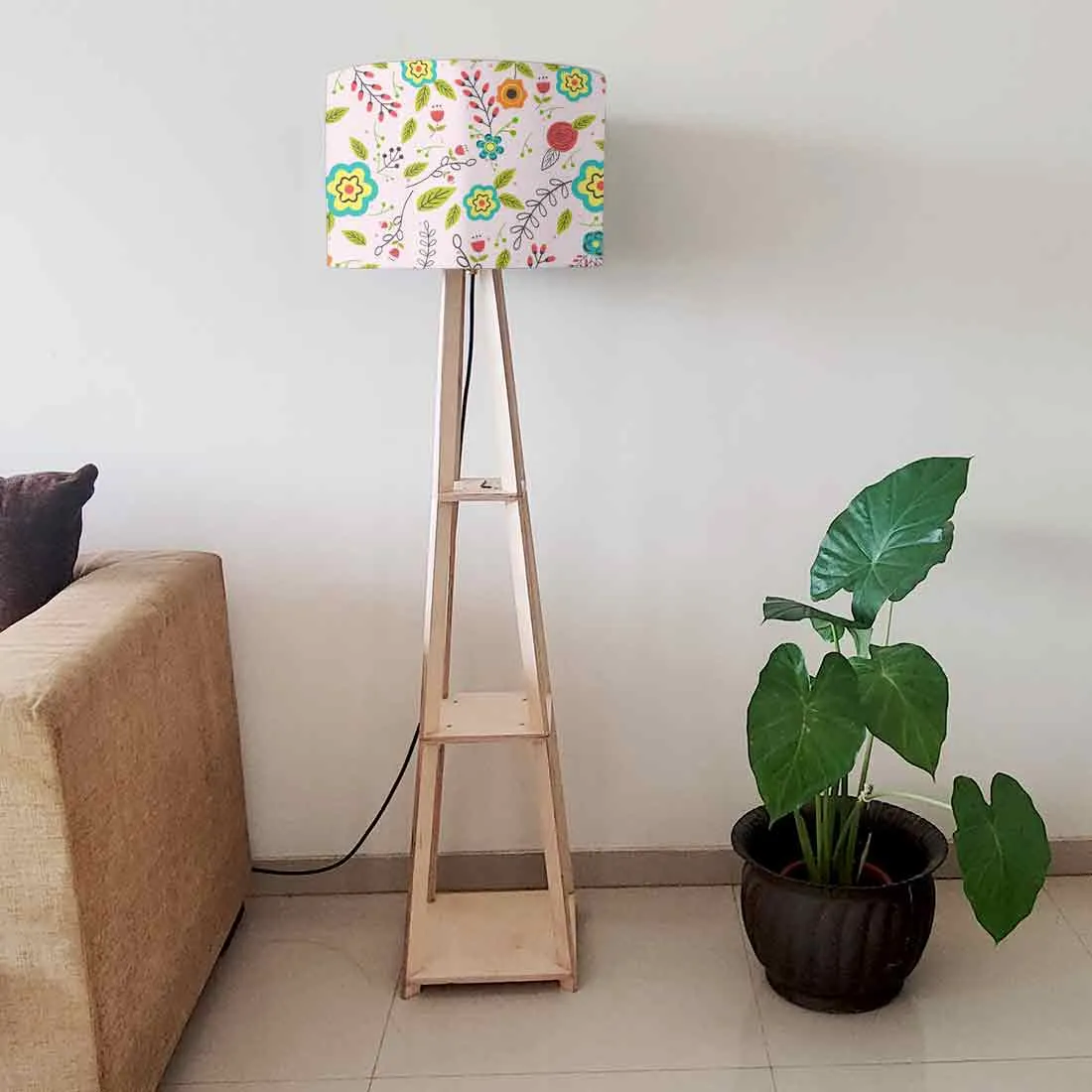 Small Wooden Floor Lamp  -   Flower Collection