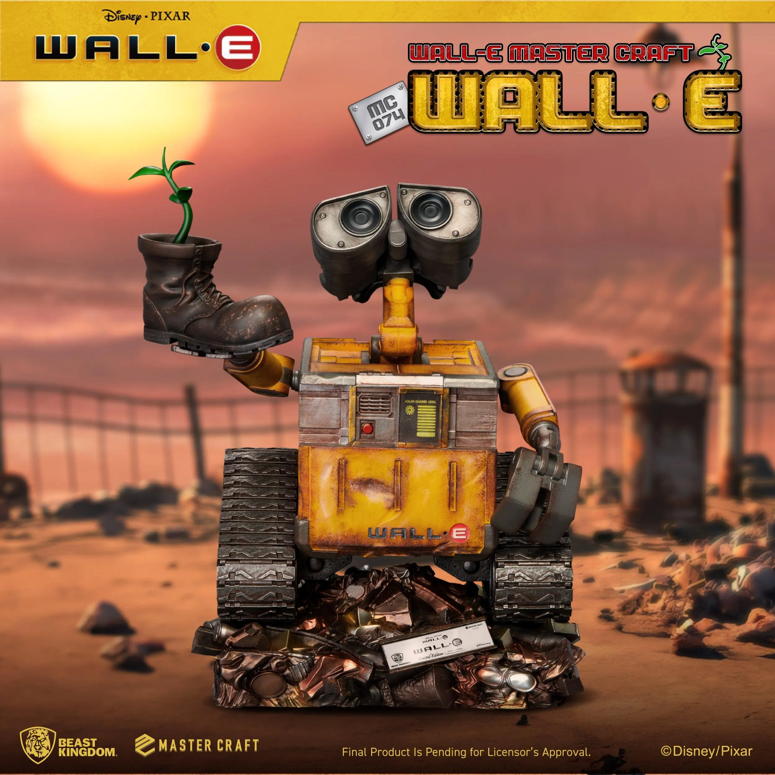 WALL-E Master Craft Table Top Statue