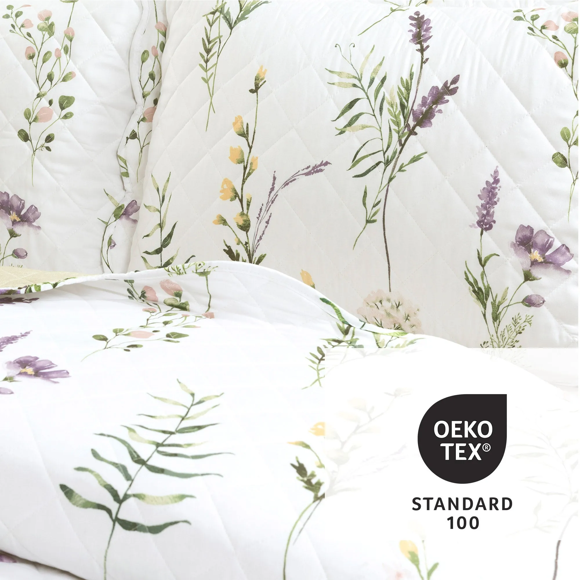 Watercolor Wildflower Scallop Edge Floral 3 Piece Quilt Set