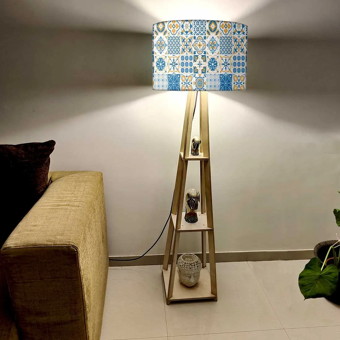 Wooden Floor Lamp Stand for Bedside Light - Love from Lisbon